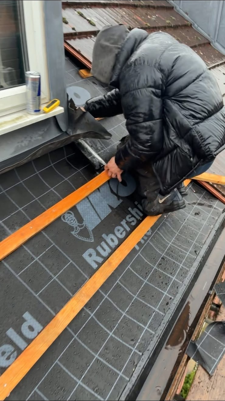 Flat roofing Glasgow: flat roof installation and repair by Monarch Roofing